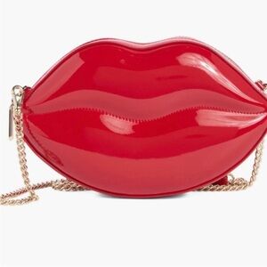 💋💋 KATE SPADE New York Mwah 3D Lip Crossbody Bag – NWT 💋💋